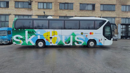 Револт — реклама на авто, транспорті, білбордах Києва
