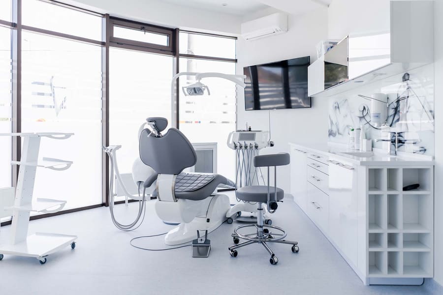 Мережа клінік DENTAL STUDIO