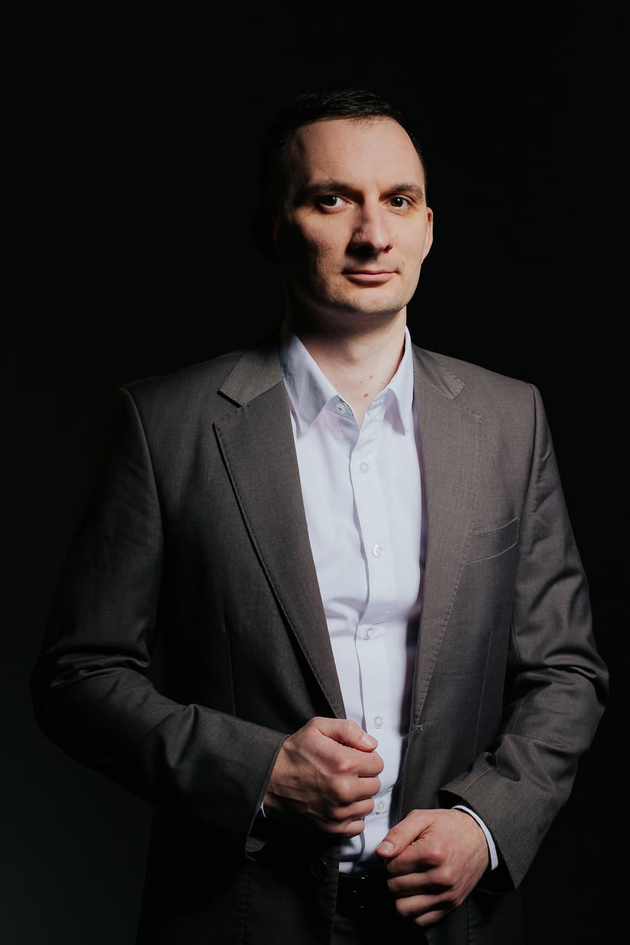 Адвокат Стариченко Микола Петрович